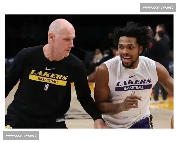 困局与豪赌:湖人中锋引援仅剩残阵,佩林卡能否绝地求生? 困局与豪赌:湖人中锋引援仅剩残阵,佩林卡能否绝地求生?