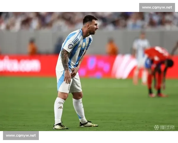 梅西右腿肌肉拉伤休战 3 周!迈阿密锋线危机升级,北美争冠路遇阻 梅西右腿肌肉拉伤休战 3 周!迈阿密锋线危机升级,北美争冠路遇阻