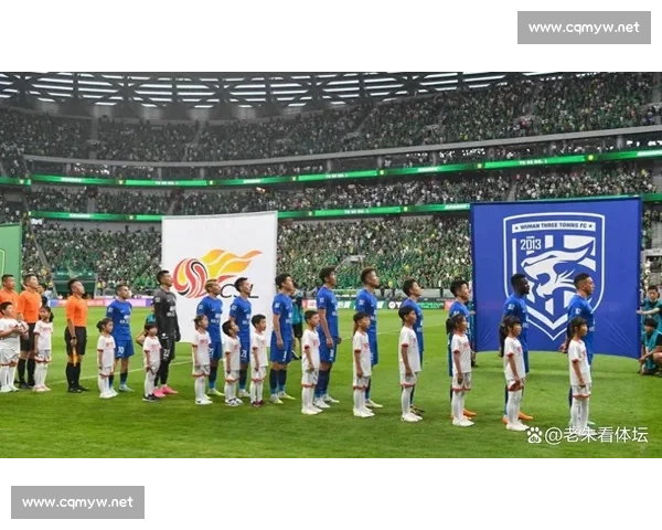 北京国安对阵大连实德焦点之战引爆中超经典对决宿敌重逢书写荣耀篇章 北京国安对阵大连实德焦点之战引爆中超经典对决宿敌重逢书写荣耀篇章