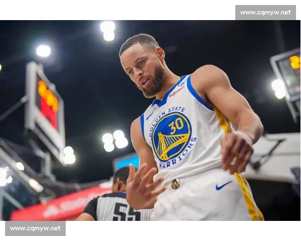 库里领衔勇士激战魔术东西部对决引爆赛场看点全民关注焦点之战